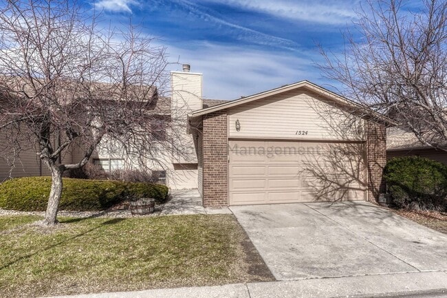 Building Photo - 1524 Shane Cir