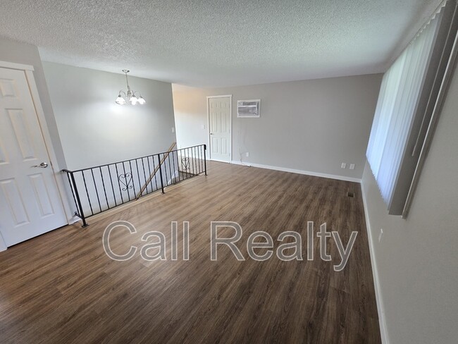 Photo - 2114 S Fawn Dr
