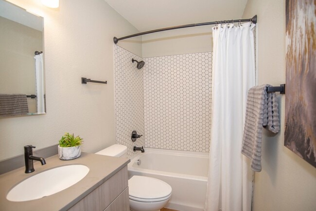 Photo - South Hill Heights