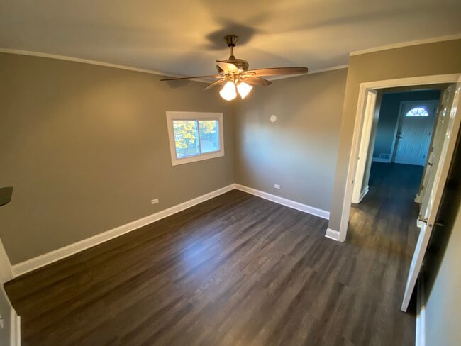 Bedroom 2 - 9909 S Ridgeland Ave Unit 2S