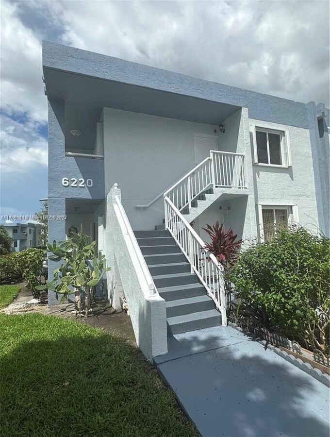 Photo - 6220 SW 131st Ct Condominio Unidad 201