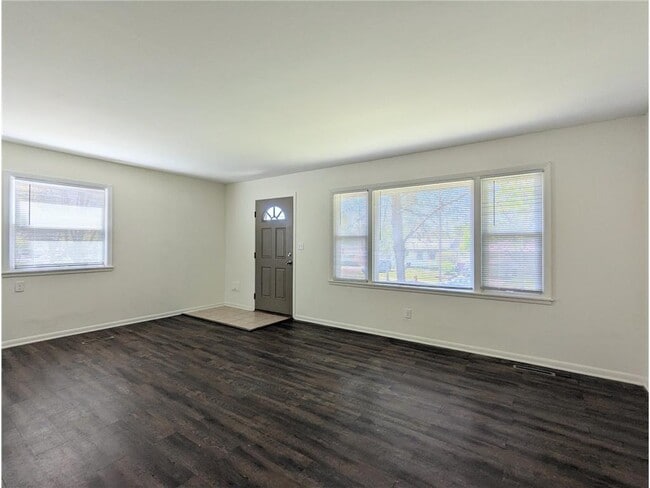 Photo - 1326 Clarence St
