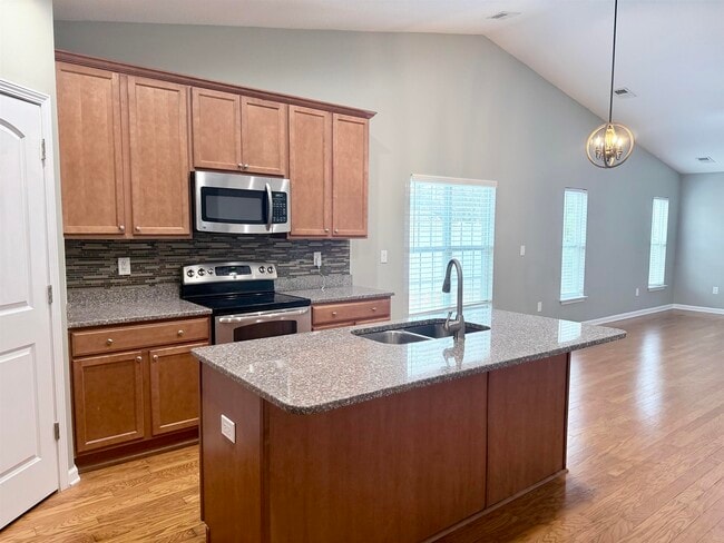 Photo - 368 Stafford Dr