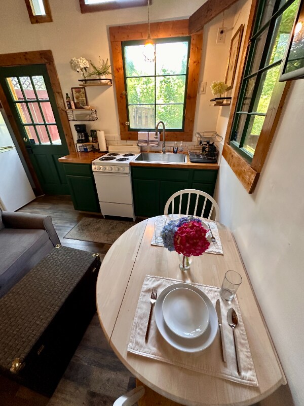 Photo - 224 E Deep Creek Rd