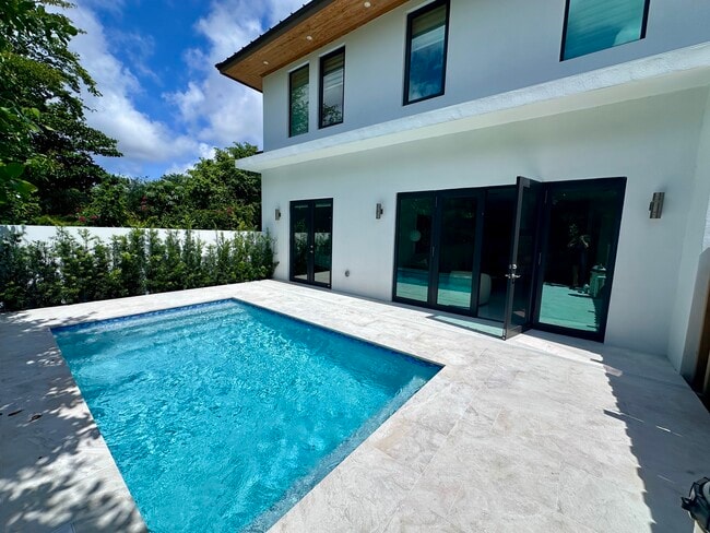 Photo - 8410 SW 65th Ave