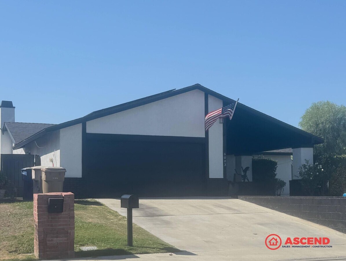Beautiful 3 Bedroom Home in Southwest! - Beautiful 3 Bedroom Home in Southwest!