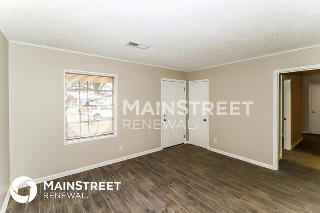 Photo - 4817 Durbin Ave