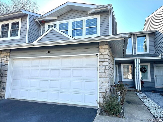 Building Photo - 132 Fairfield Dr
