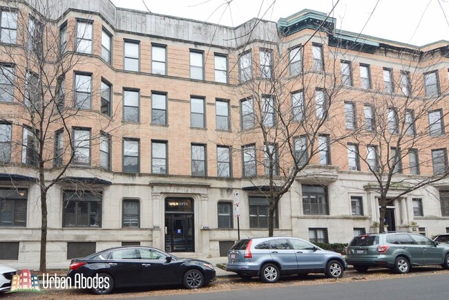 Building Photo - 629 W Oakdale Ave Unit M171 Rental