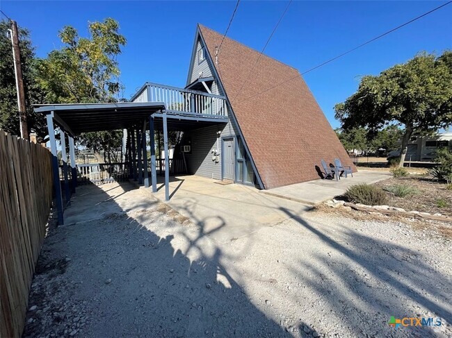 Building Photo - 1522 Cattail Rental