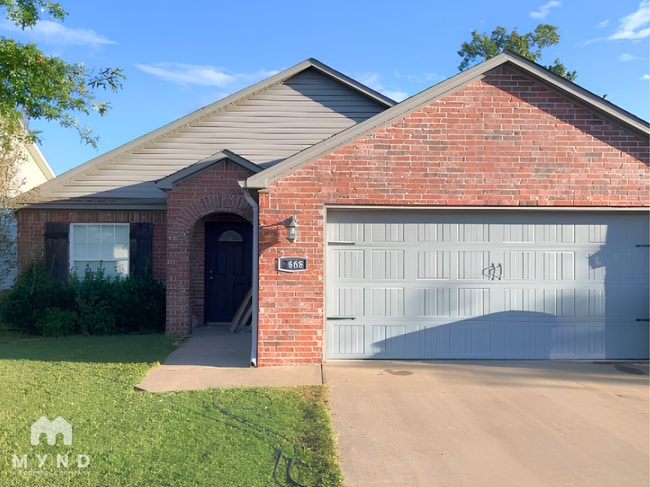 Building Photo - 2668 Chapel Creek Dr