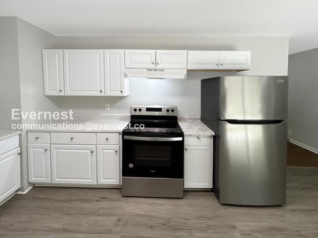 Photo - 2463 Montezuma Cir