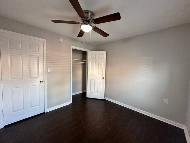 Photo - Studio 28 Apartments