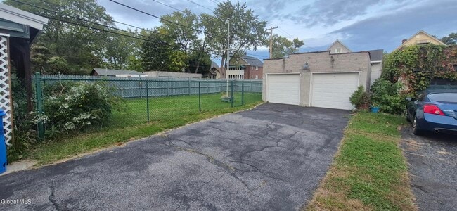 Photo - 36 Harris Ave