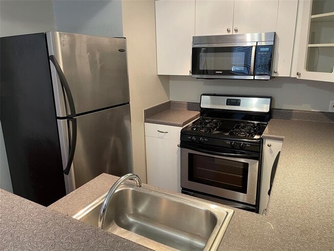 Photo - 610 Franklin Blvd