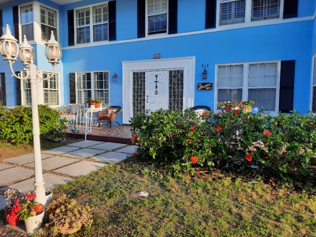 Photo - 512 Phoenix Ave Unit 3