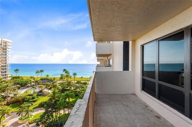 Photo - 5000 N Ocean Blvd Unidad 804