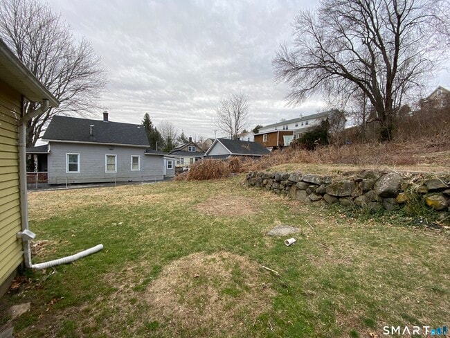 Photo - 85 Stillson Rd