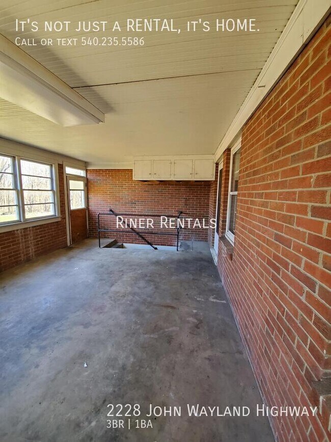 Photo - 2228 John Wayland Hwy