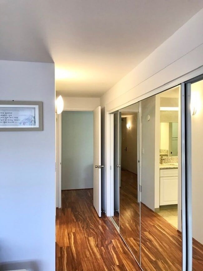 Photo - $3,600, Plaza HI Kai Condo, Furnished 2-Bedroom/2-Bathroom/2-Parking with Lanai Unit 509