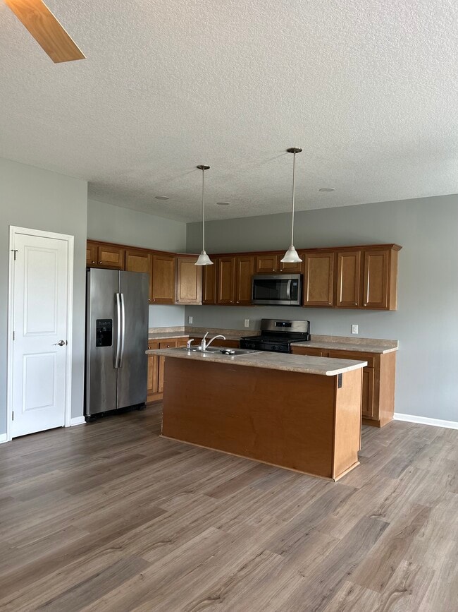 Photo - 7521 Melody Cir E