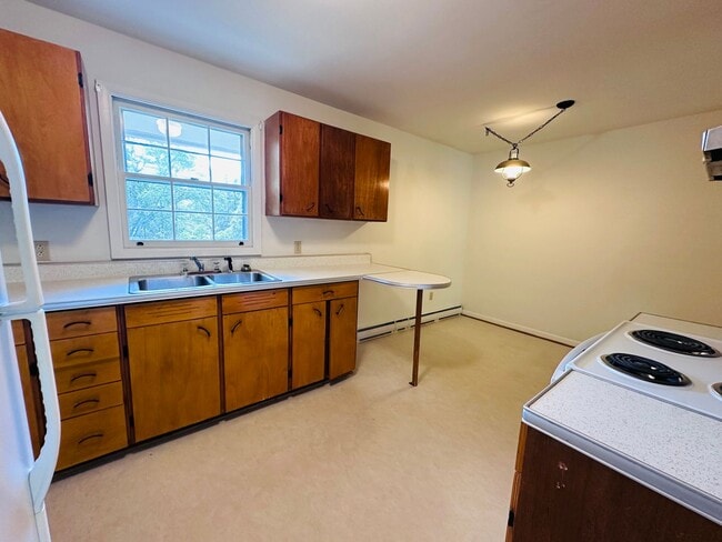 Photo - 1605 Lark Ln Unit 2