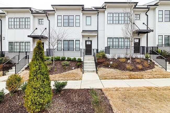 Photo - 1963 Summit Trace Cir NW Townhome