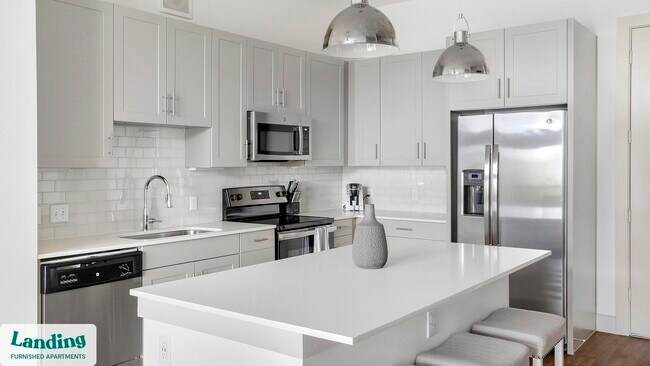 2511 Montopolis Dr Unit 205