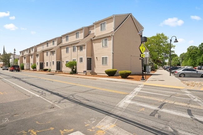Photo - 51 Fairfield Park Condo Unit 51