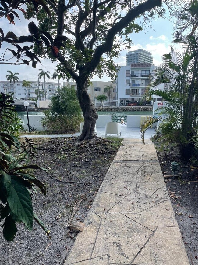 Photo - 6941 Bay Dr Unit 3C