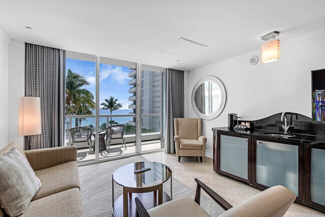 Photo - 12 Collins Ave Unit SI ID1540558P