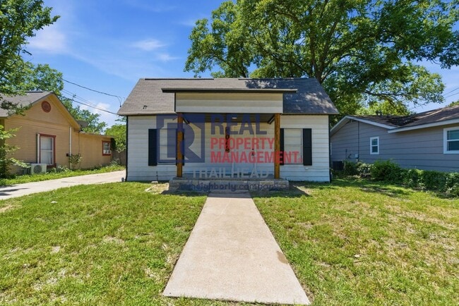 Building Photo - Comfort and Convenience Near Tarleton State University