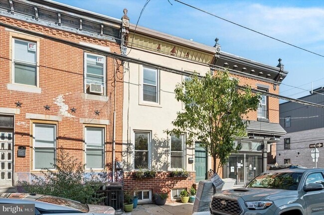 Building Photo - 1231 S 26th St Rental