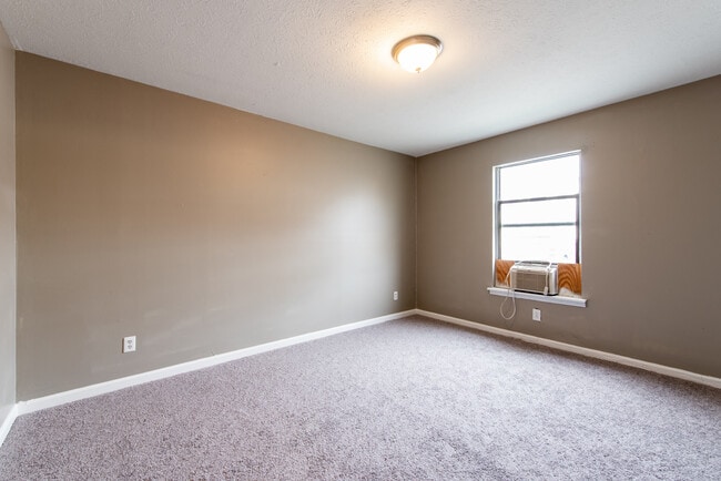 Photo - Valore At The Maples