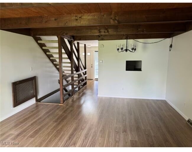 Building Photo - 5221 Cline Rd