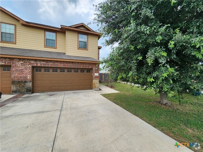 Building Photo - 305 Rosalie Dr Rental