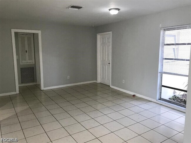 1311 SE 25th Terrace