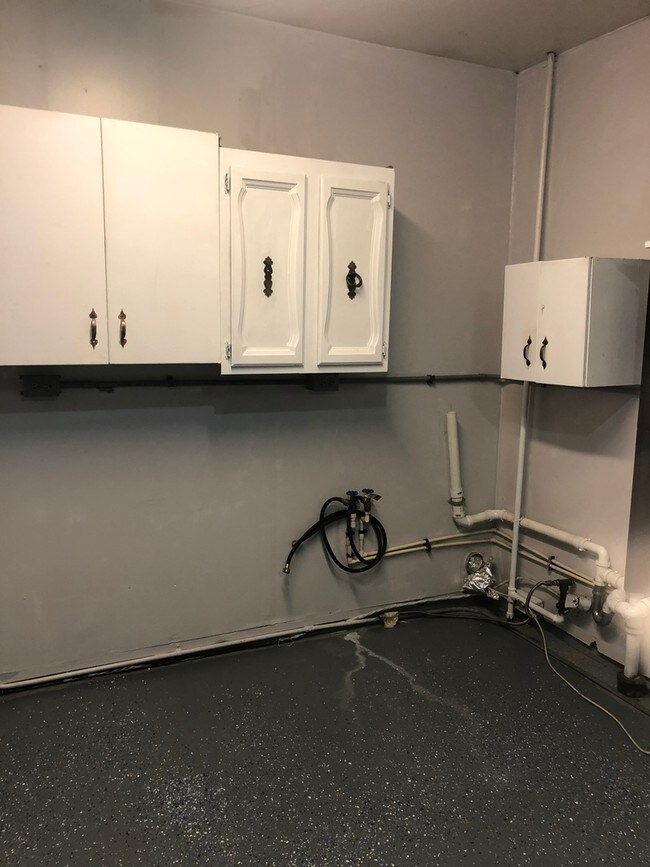 Photo - 8214 Shibler Dr