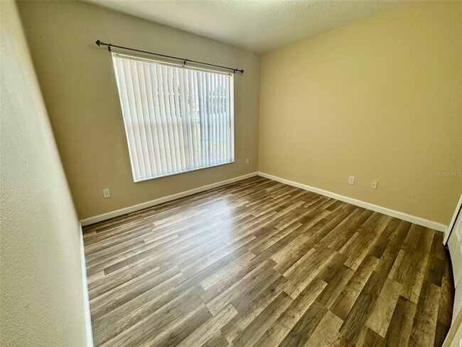 Photo - 3103 Rawcliffe Rd