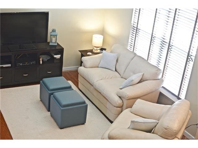 Photo - 9902 Magnolia Pointe Ct