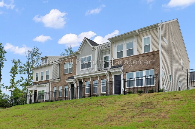 Photo - 141 Blue Melody Ave