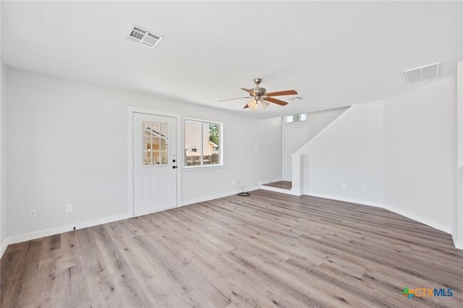 Building Photo - 107 Cedargrove Rental