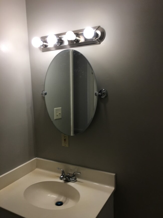 Photo - 140 Lake Concord Rd NE #D11 Unit D11