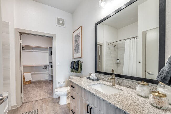 Photo - Jefferson Ridglea Village