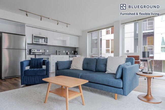 Photo - 12282 NE 12th Ln Unidad FL4-ID927