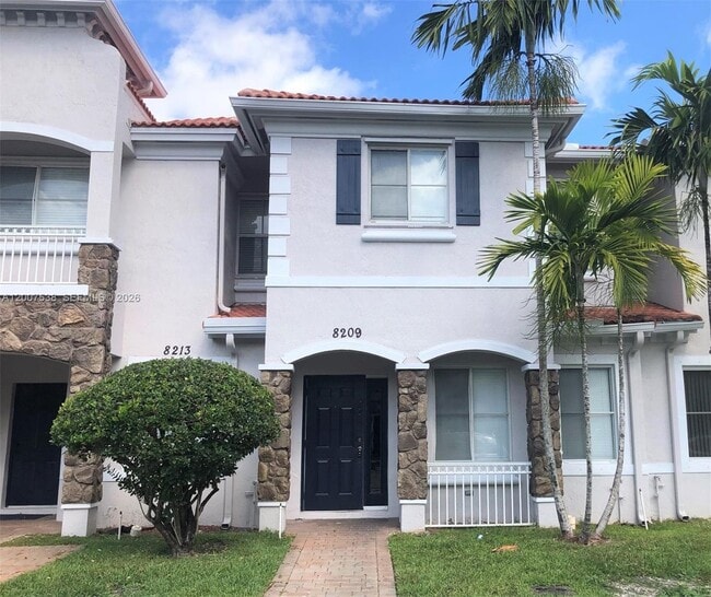 Building Photo - 8209 SW 25th Ct