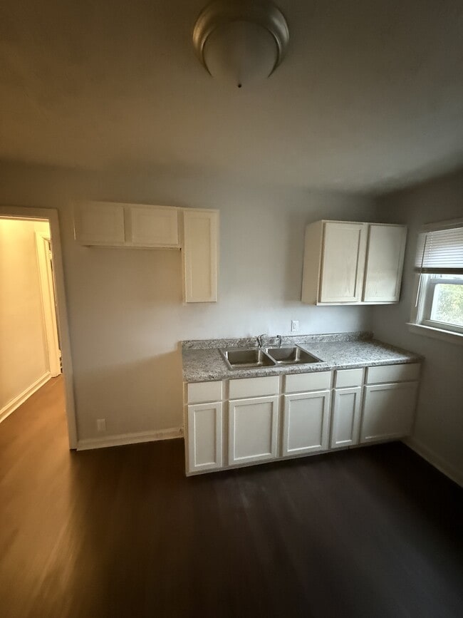 Photo - 3446 N Parker Ave