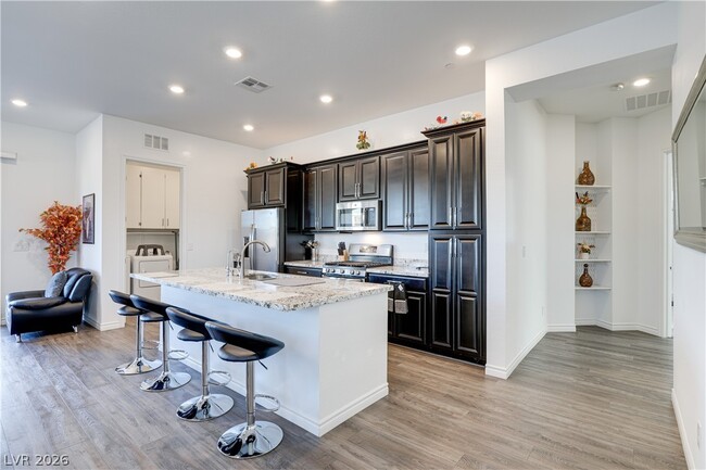 Photo - 209 Coltrane Cyn Ave