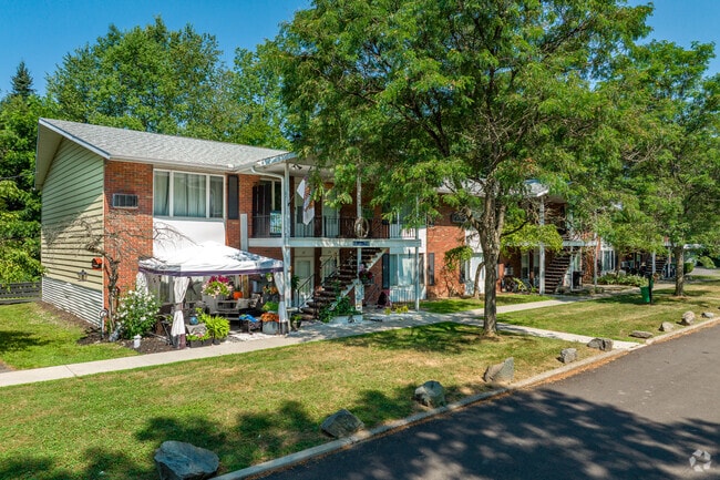 Glen View Apartments
