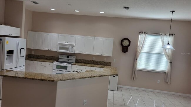 Photo - 6826 Winslow St